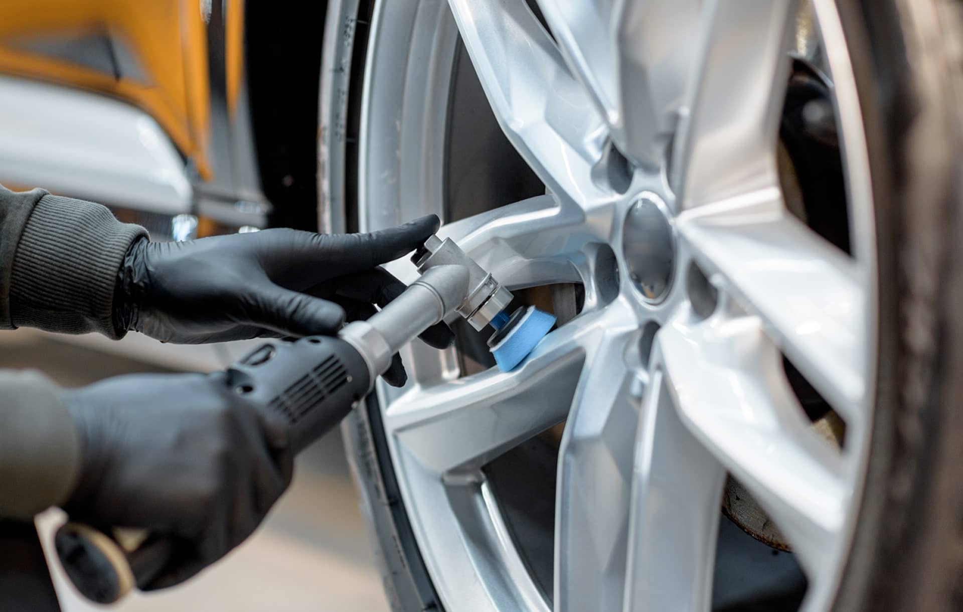 Full body repaint & colour matching in Chembur, Mumbai